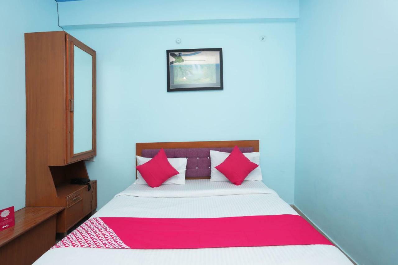 Oyo 38520 Hotel Silverspoon Roorkee Ngoại thất bức ảnh