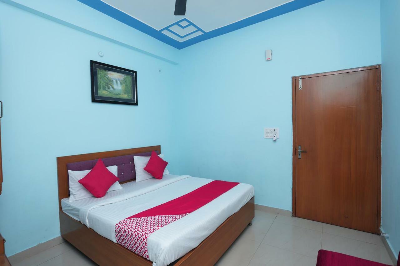 Oyo 38520 Hotel Silverspoon Roorkee Ngoại thất bức ảnh