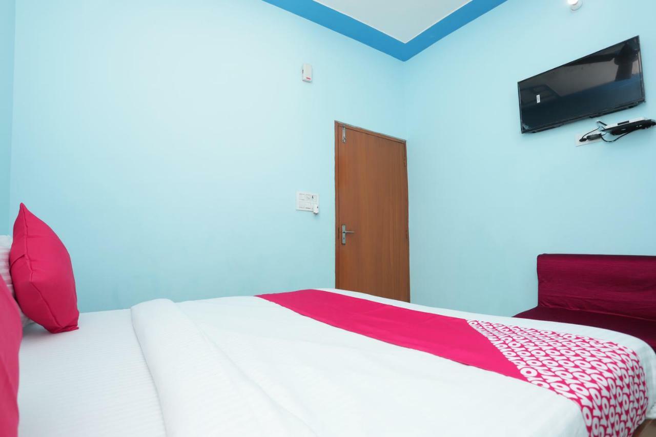 Oyo 38520 Hotel Silverspoon Roorkee Ngoại thất bức ảnh