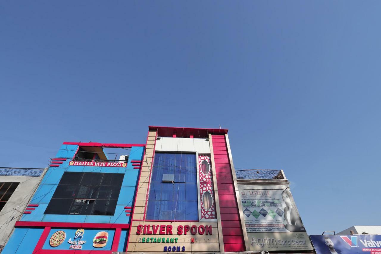 Oyo 38520 Hotel Silverspoon Roorkee Ngoại thất bức ảnh