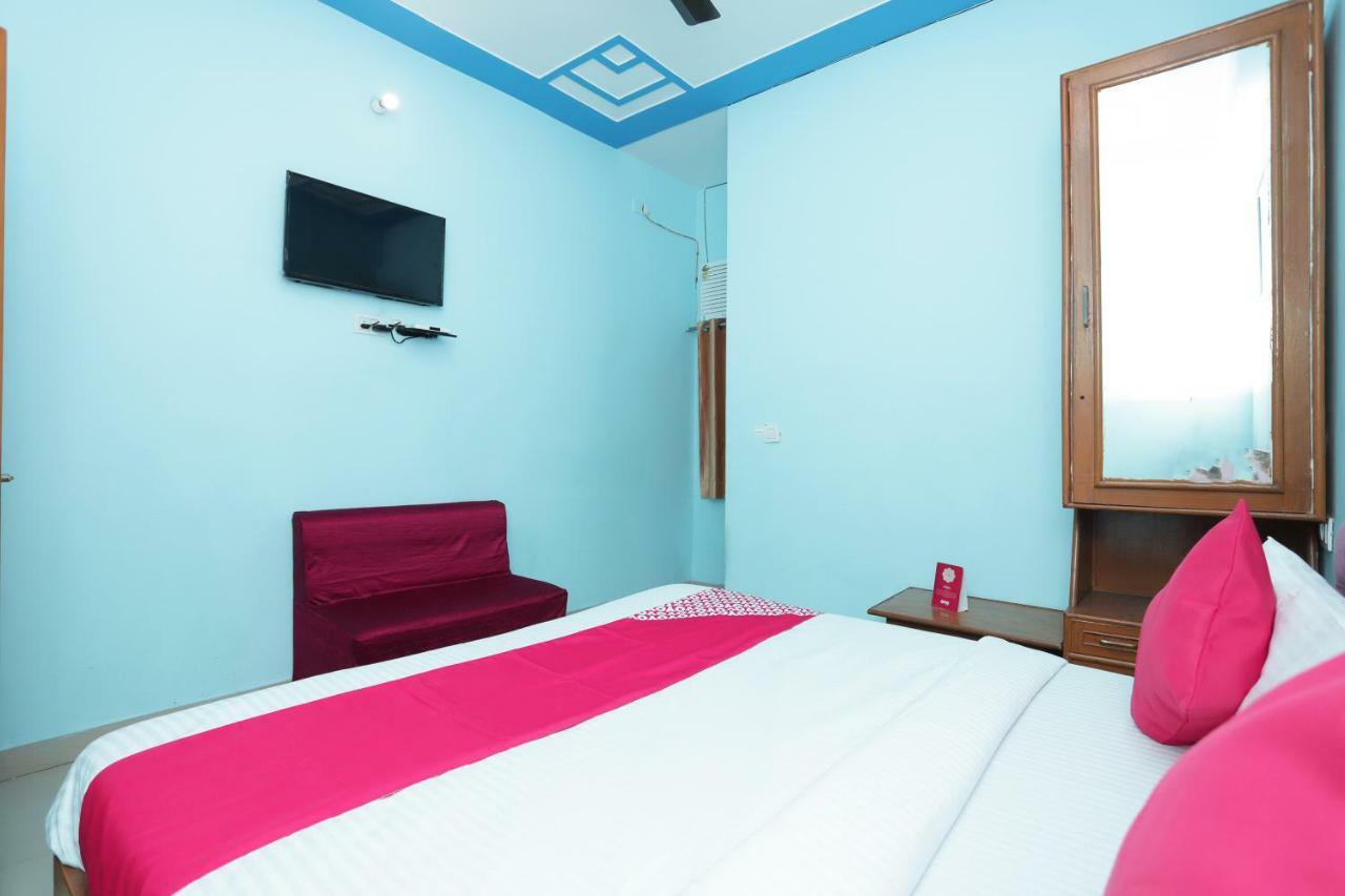 Oyo 38520 Hotel Silverspoon Roorkee Ngoại thất bức ảnh